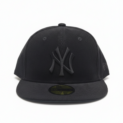 NY YANKEES - ALL BLACK CORDUROY